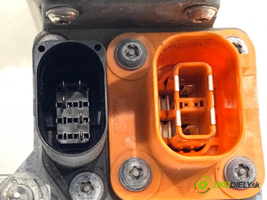 AUDI A7 C8 liftback 2023 195 kW 45 TFSI Mild Hybrid quattro 1984 VÝMENNÍK: TEPLÝ: 3Q0963231F