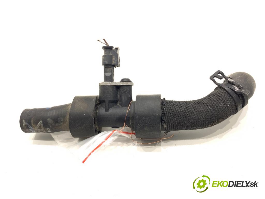 AUDI A7 C8 liftback 2023 195 kW 45 TFSI Mild Hybrid quattro 1984 Rúra vody 4K0122158