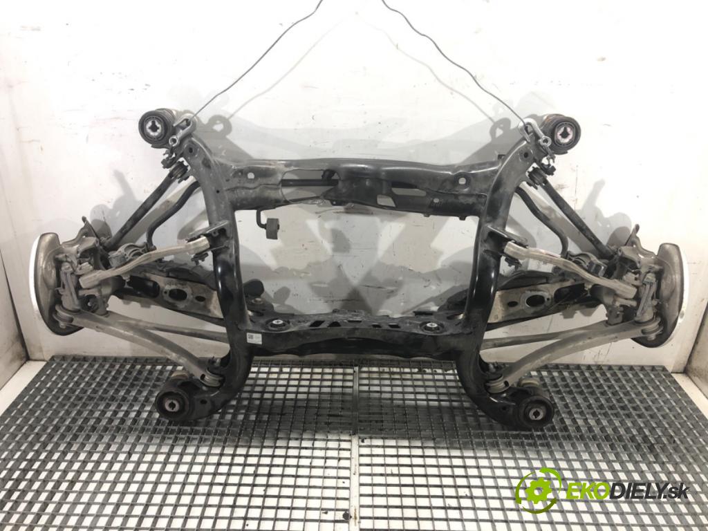AUDI A7 C8 liftback 2023 195 kW 45 TFSI Mild Hybrid quattro 1984 výztuha zadní část 4K0505235AQ