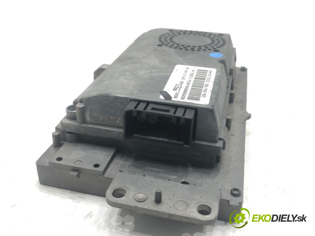 PEUGEOT 407 coupe 2008 155 kW 3.0 V6 2946 Dislpej 9661552380 (Prístrojová doska)