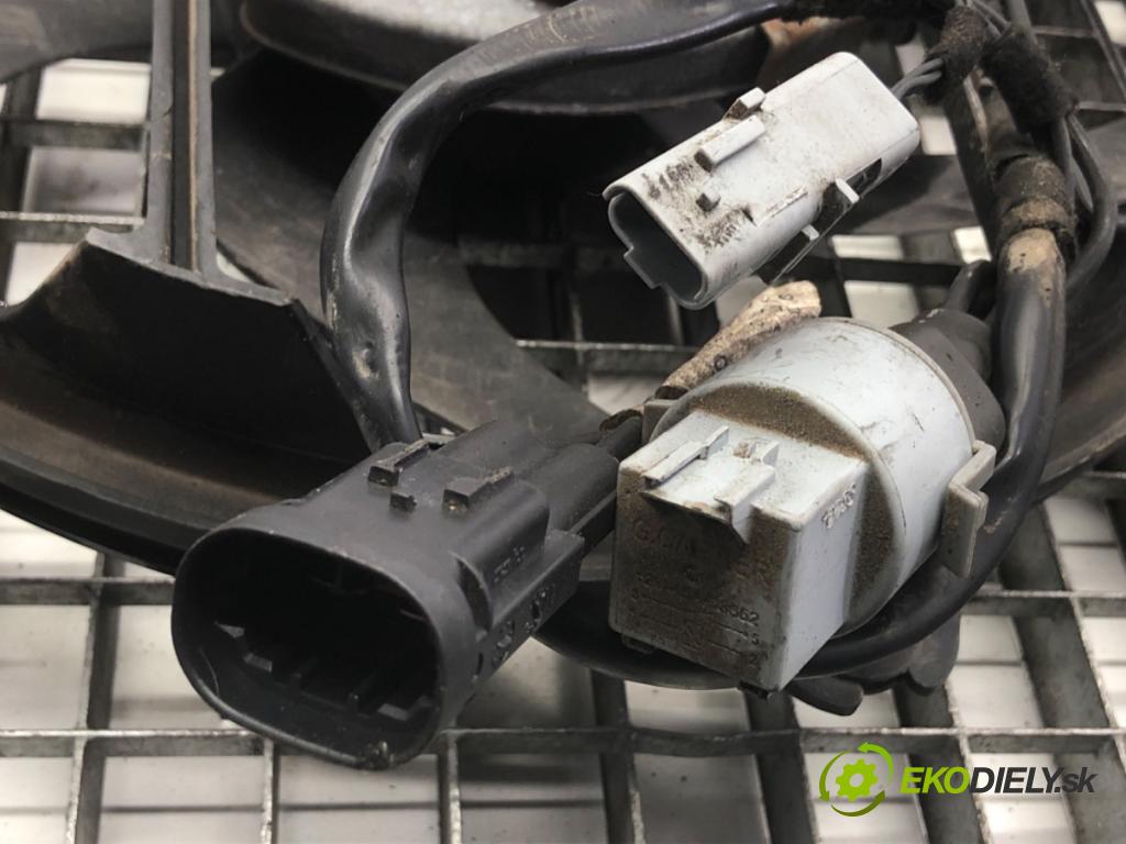 PEUGEOT 407 coupe 2008 155 kW 3.0 V6 2946 ventilátor chladiče  (Ventilátor)