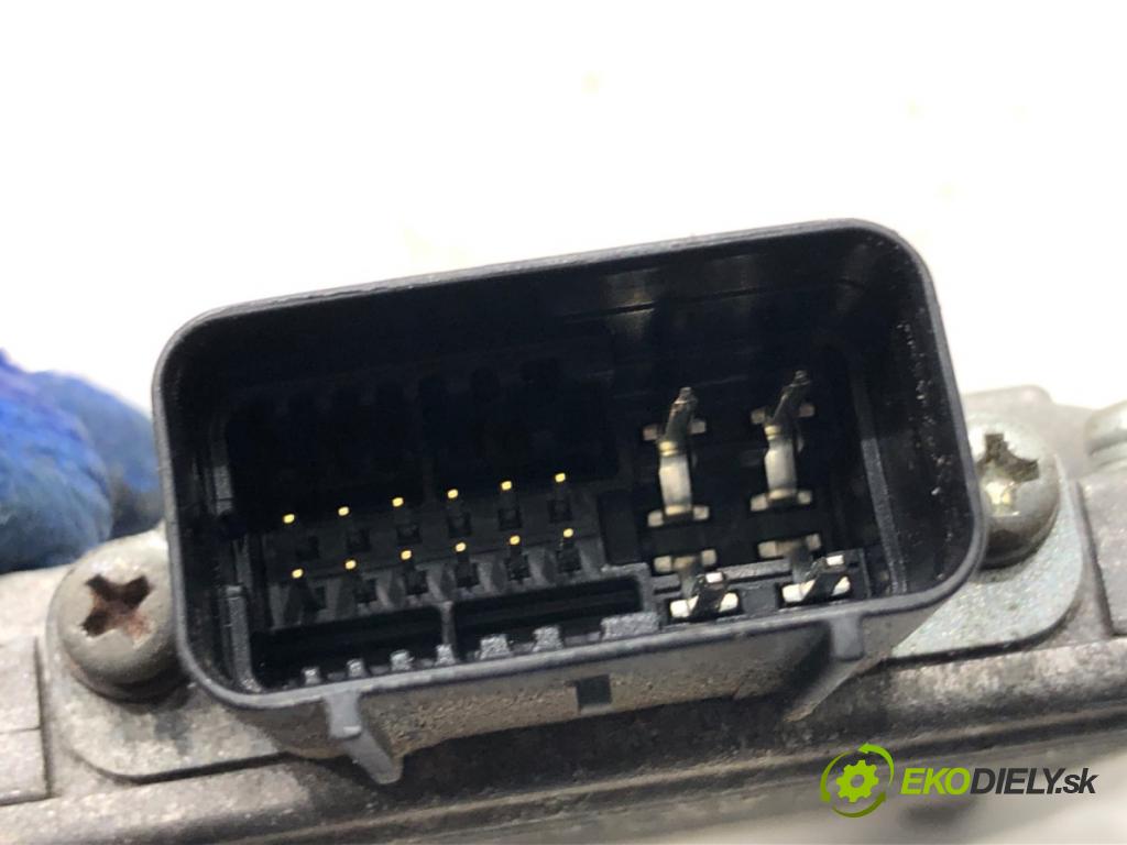 PEUGEOT 407 coupe 2008 155 kW 3.0 V6 2946 řídící jednotka převodovky 9654493480 (Řídící jednotka převodovky)