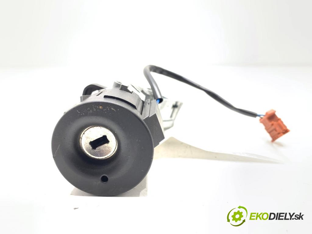 PEUGEOT 407 coupe 2008 155 kW 3.0 V6 2946 spinačka N0502073 (Spínacia skrinka)