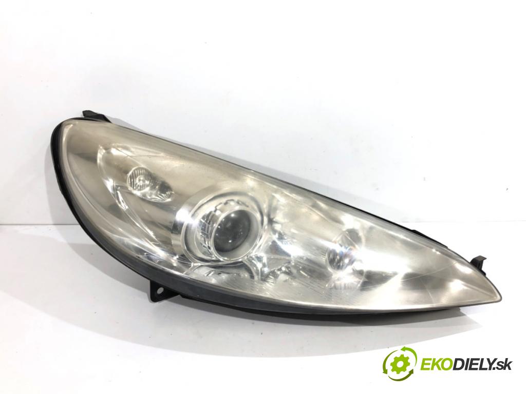 PEUGEOT 407 coupe 2008 155 kW 3.0 V6 2946 Svetlomet pravy predný XENON 
