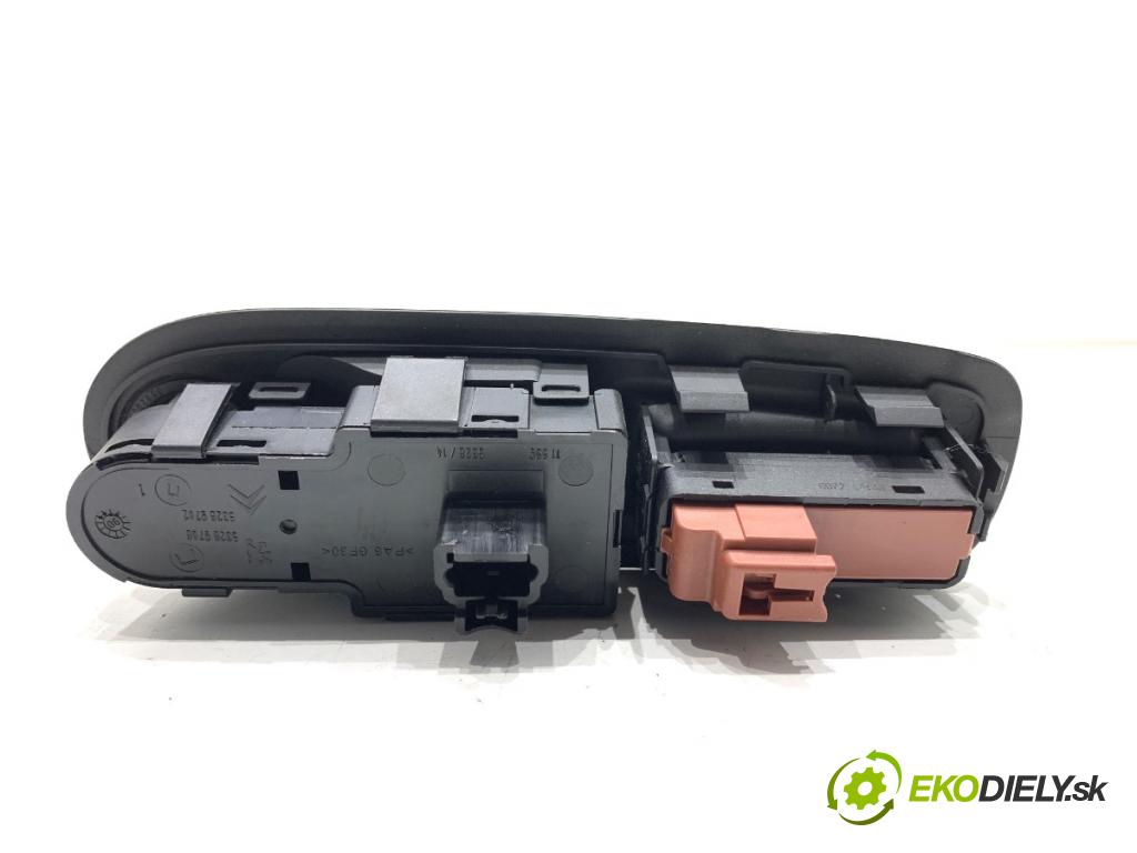 PEUGEOT 407 coupe 2008 155 kW 3.0 V6 2946 Prepínač okien 96588276XT (Prepínacie páčky pod volantom)