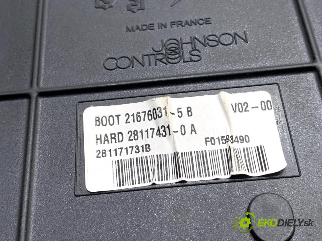 PEUGEOT 407 coupe 2008 155 kW 3.0 V6 2946 modul BSI 9661940180 (Pojistková skříňka)