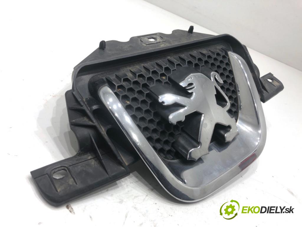 PEUGEOT 407 coupe 2008 155 kW 3.0 V6 2946 mřížka maska 9656437980 (Přední mřížka (maska chladiče))