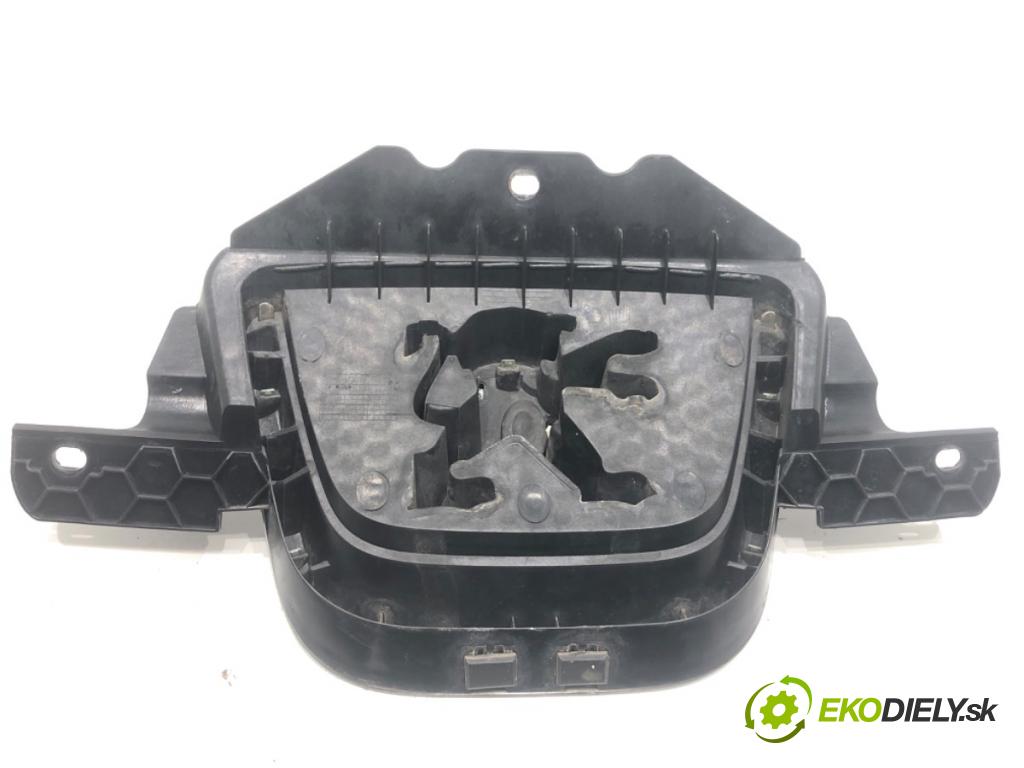 PEUGEOT 407 coupe 2008 155 kW 3.0 V6 2946 mřížka maska 9656437980 (Přední mřížka (maska chladiče))