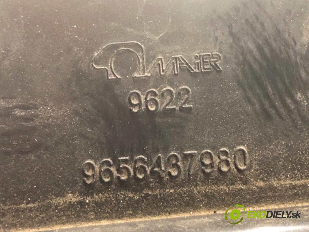 PEUGEOT 407 coupe 2008 155 kW 3.0 V6 2946 mřížka maska 9656437980 (Přední mřížka (maska chladiče))