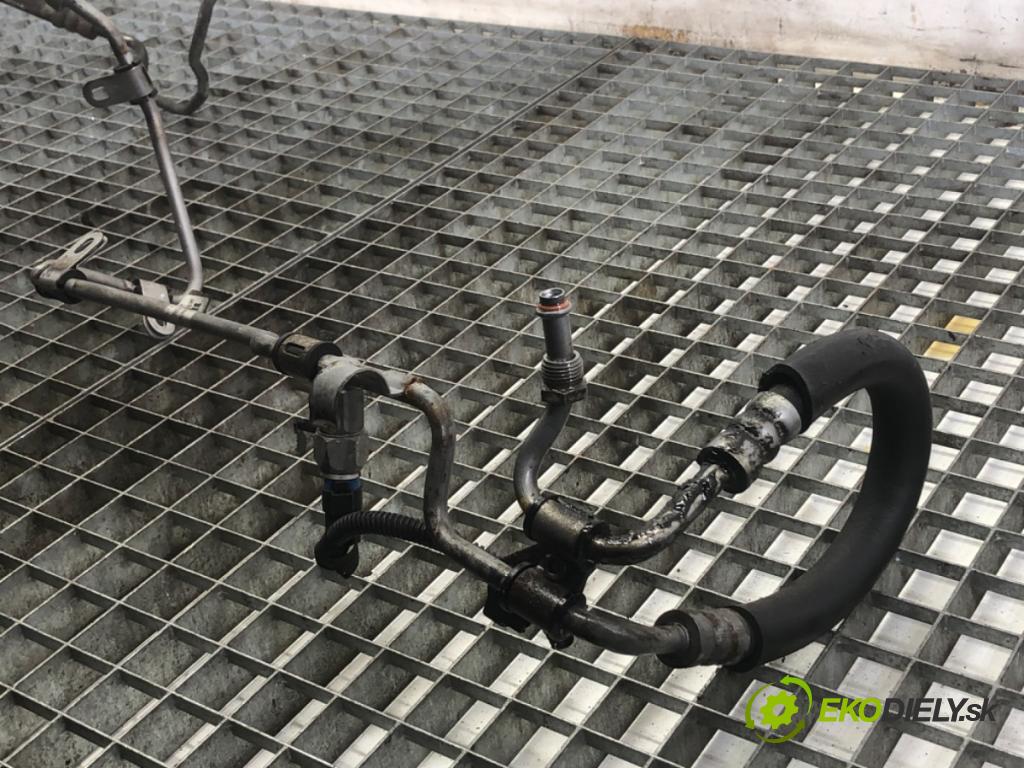 PEUGEOT 407 coupe 2008 155 kW 3.0 V6 2946 hadice servočerpadlo 9650947080 (Trubka servo čerpadla)