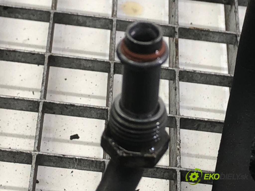 PEUGEOT 407 coupe 2008 155 kW 3.0 V6 2946 hadice servočerpadlo 9650947080 (Trubka servo čerpadla)