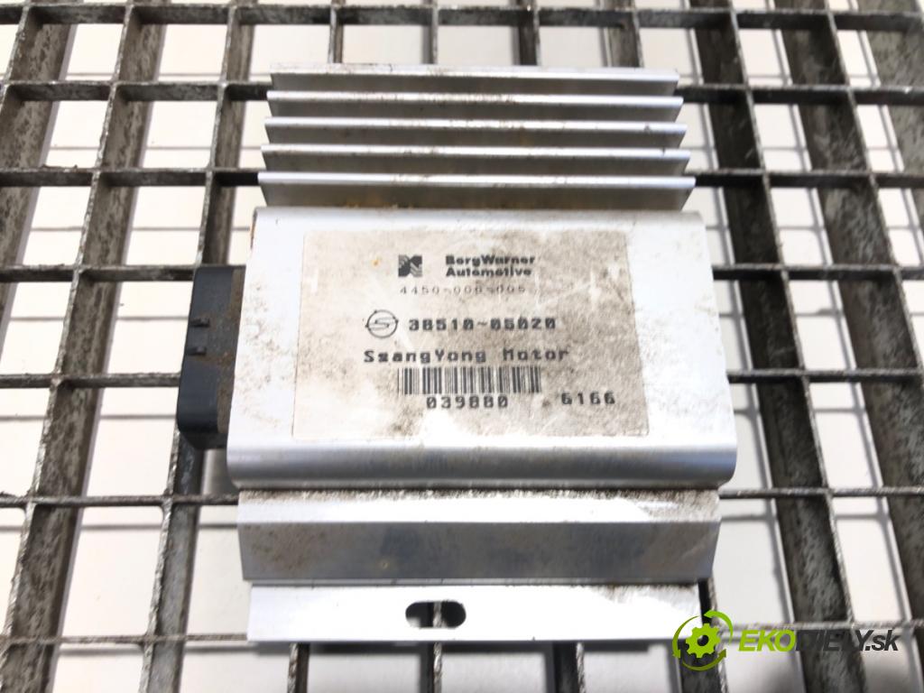 SSANGYONG MUSSO samochód terenowy zamknięty 1997 103 kW 2.3 2295 modul převodovky 4450-000-005