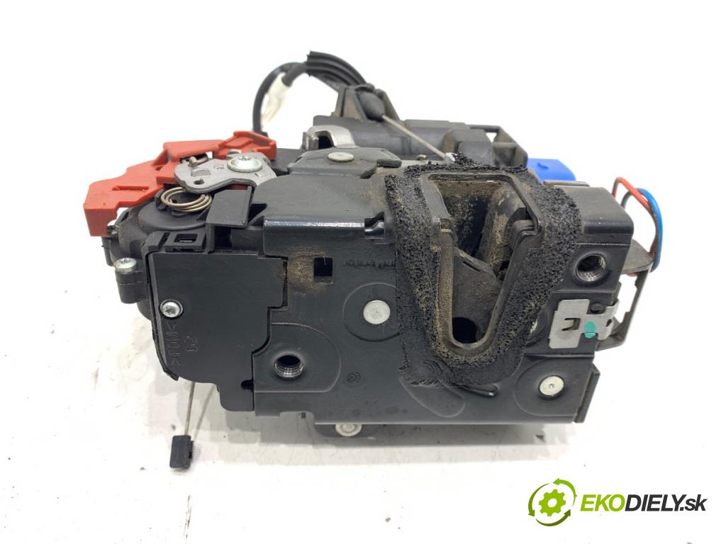 SKODA ROOMSTER nadwozie wielkoprzestrzenne (MPV) 2008 63 kW 1.4 1390 zámok dveře levý přední část 3B1837015AR
