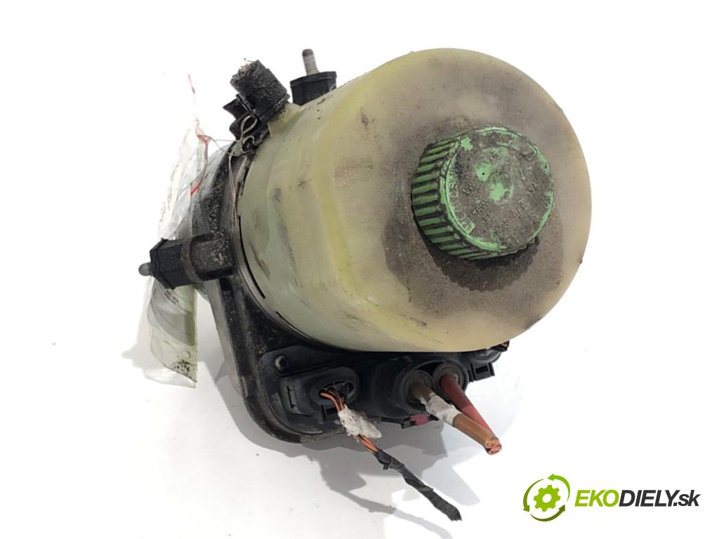 SKODA ROOMSTER nadwozie wielkoprzestrzenne (MPV) 2008 63 kW 1.4 1390 pumpa servočerpadlo 6R0423156 (Servočerpadlo)