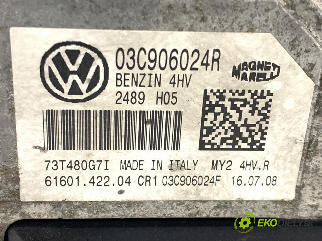 SKODA ROOMSTER nadwozie wielkoprzestrzenne (MPV) 2008 63 kW 1.4 1390 riadiaca jednotka Motor 03C906024R (Riadiaca jednotka)