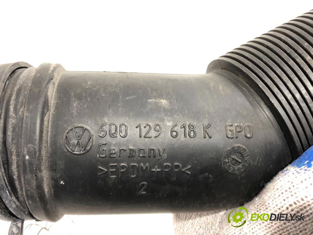 SKODA ROOMSTER nadwozie wielkoprzestrzenne (MPV) 2008 63 kW 1.4 1390 Rúra vzduchu 6Q0129618K