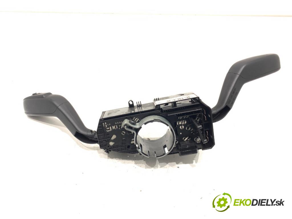 SKODA ROOMSTER nadwozie wielkoprzestrzenne (MPV) 2008 63 kW 1.4 1390 Prepínač kombinovaný 7H0953503BL (Prepínacie páčky pod volantom)