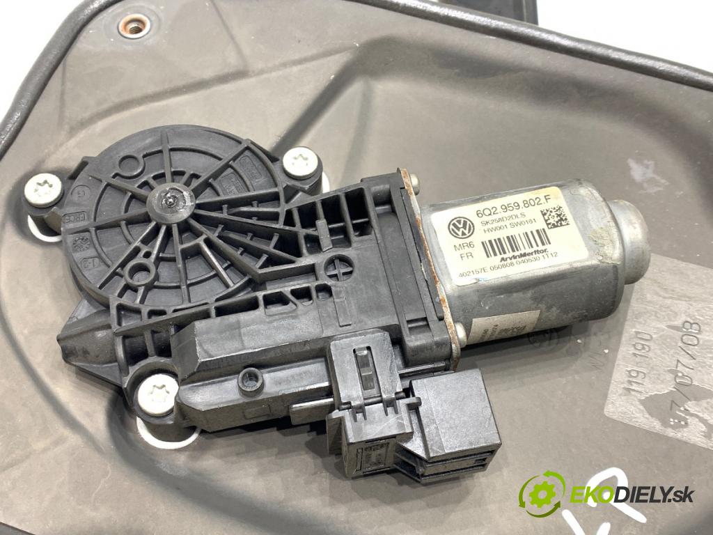 SKODA ROOMSTER nadwozie wielkoprzestrzenne (MPV) 2008 63 kW 1.4 1390 mechanismus okna levý přední část 6Q2959802F