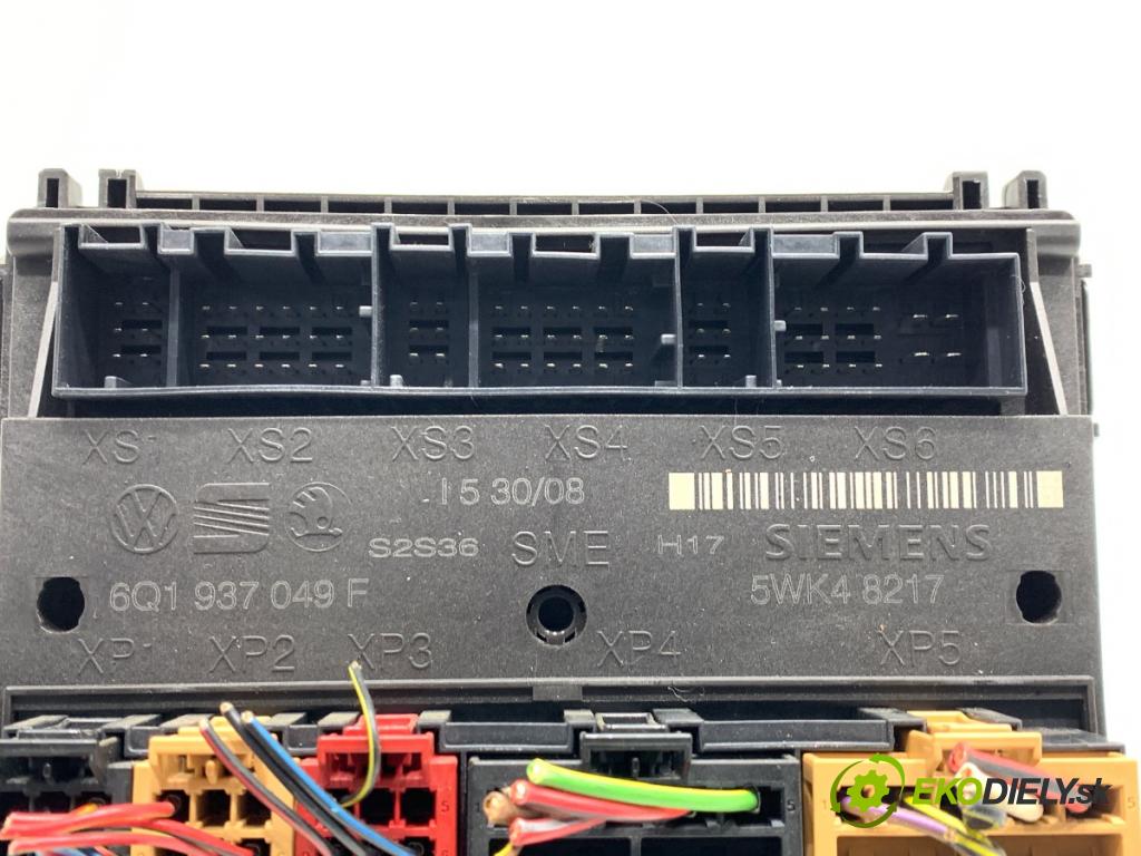 SKODA ROOMSTER nadwozie wielkoprzestrzenne (MPV) 2008 63 kW 1.4 1390 Modul komfortu 6Q1937049F (Modul komfortu)