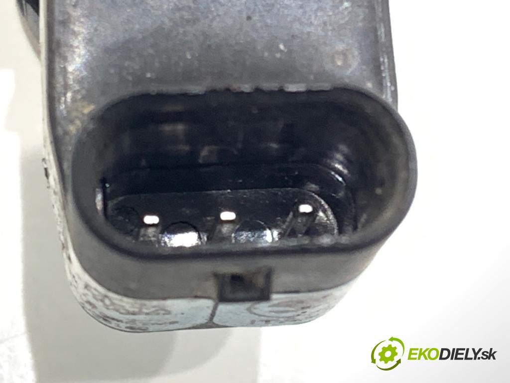SKODA ROOMSTER nadwozie wielkoprzestrzenne (MPV) 2008 63 kW 1.4 1390 snímač PDC 5J0919275A