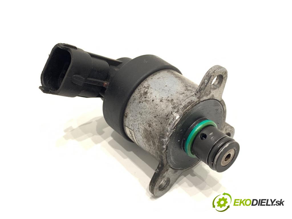 HONDA CR-V III SUV 2008 103 kW 2.2 i-CTDi 4WD (RE6) 2204 Regulátor tlaku paliva 0928400576 (Palivový systém ostatné)