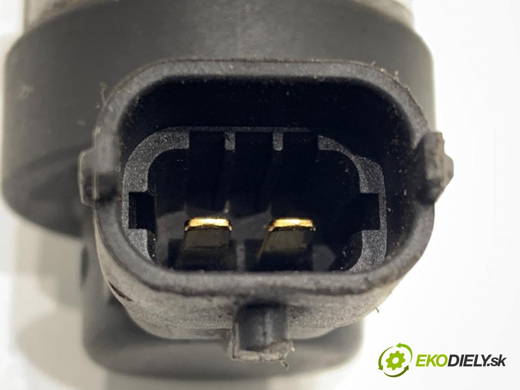 HONDA CR-V III SUV 2008 103 kW 2.2 i-CTDi 4WD (RE6) 2204 Regulátor tlaku paliva 0928400576 (Palivový systém ostatné)