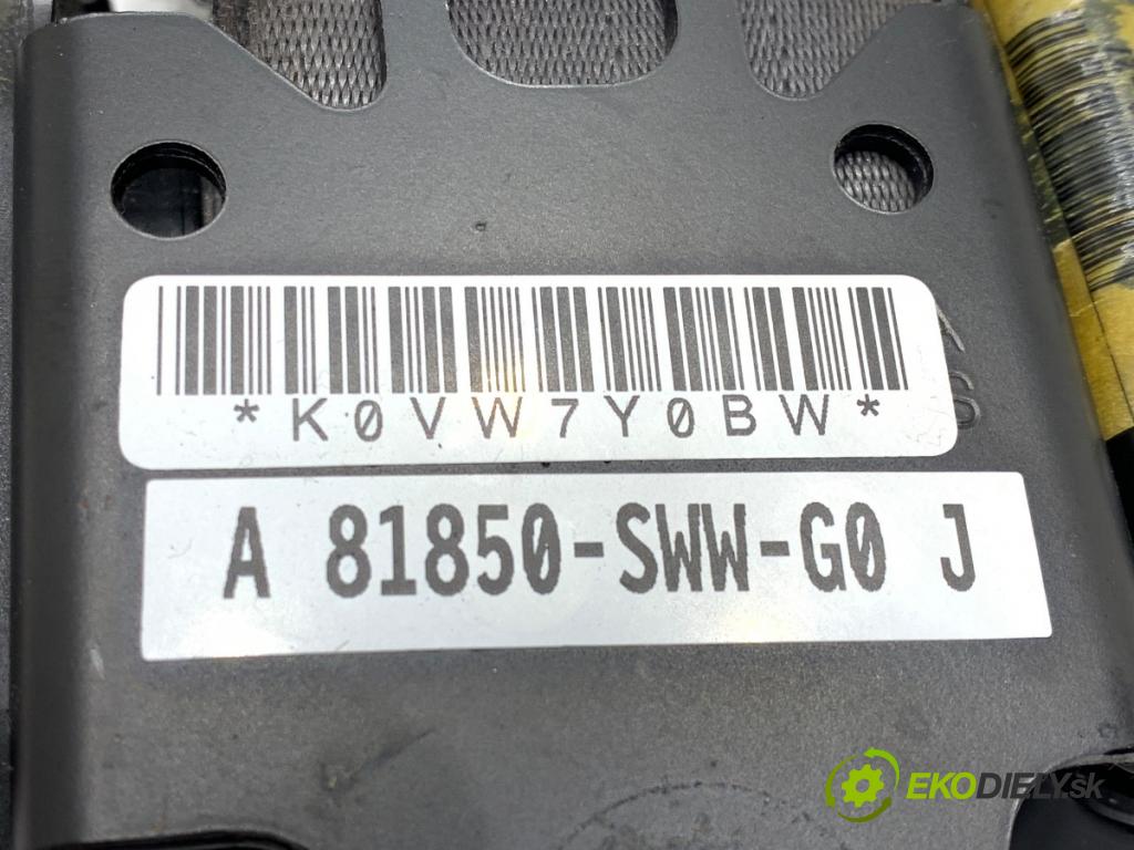 HONDA CR-V III SUV 2008 103 kW 2.2 i-CTDi 4WD (RE6) 2204 držák bezpečnost levý přední část 81850-SWW-G0