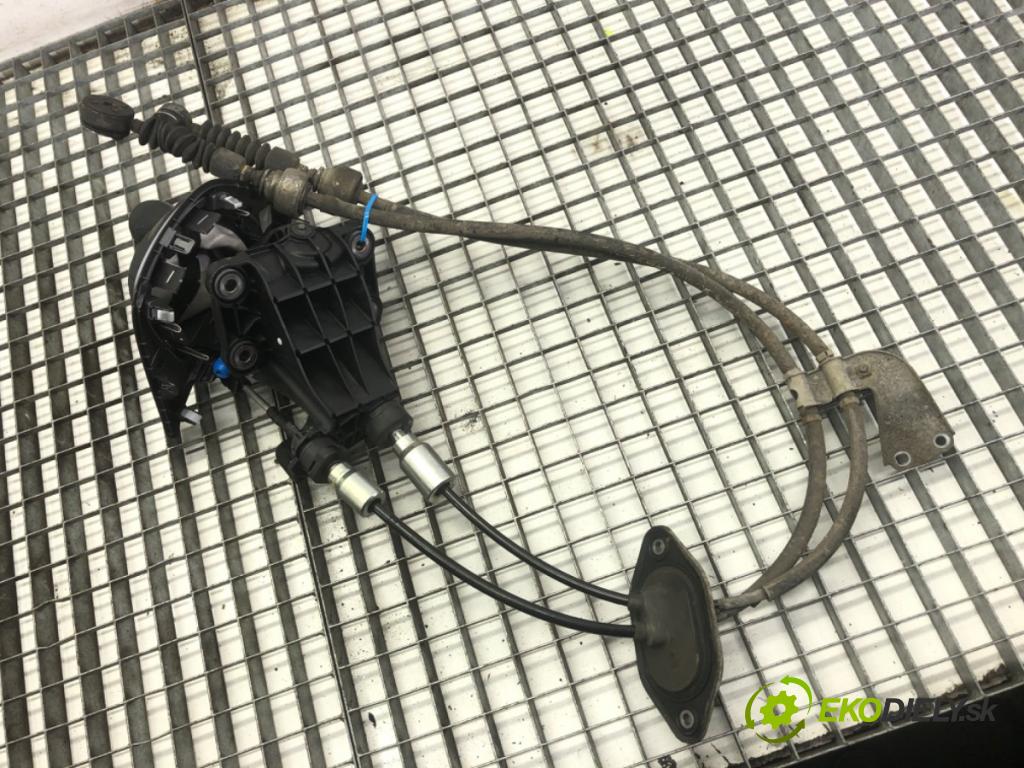 HONDA CR-V III SUV 2008 103 kW 2.2 i-CTDi 4WD (RE6) 2204 Kulisa 54000-SWW-G021M1 (Rýchlostná páka (kulisa))