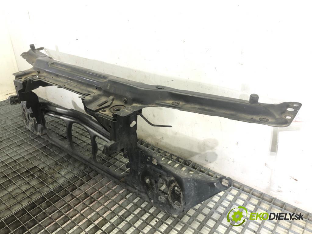 BMW E46 sedan 2002 85 kW 316 i 1596 držák přední část  (Přední výztuha)