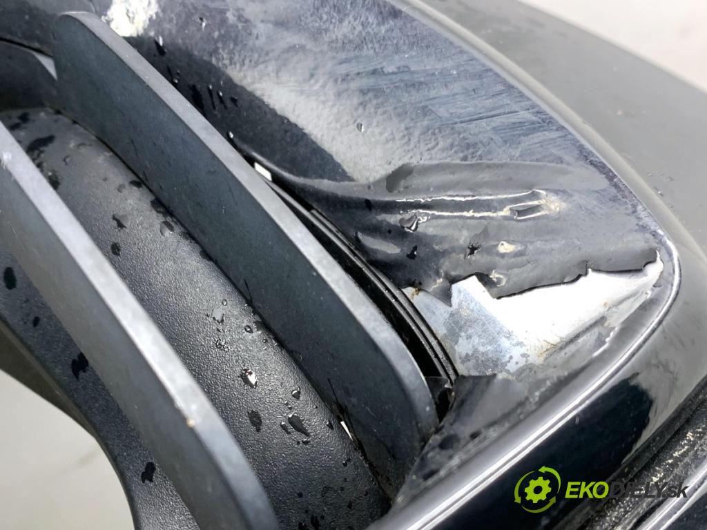 BMW E46 sedan 2002 85 kW 316 i 1596 kapota  (Kapota)