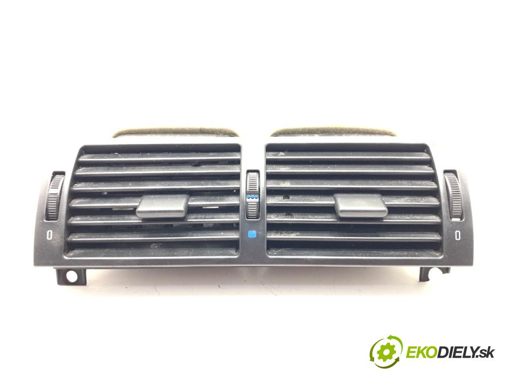 BMW E46 sedan 2002 85 kW 316 i 1596 mří topení přední část 8361895