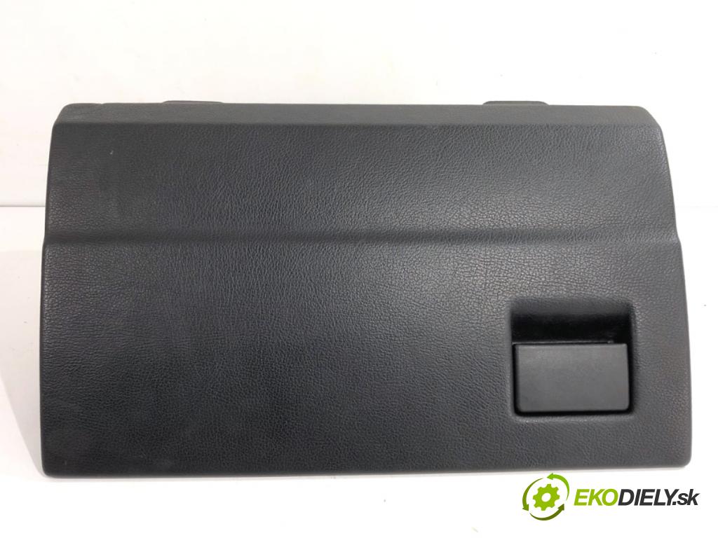 OPEL ZAFIRA A nadwozie wielkoprzestrzenne (MPV) 2004 74 kW 1.6 16V (F75) 1598 Priehradka, kastlík spolujazdca  (Priehradka (kastlík))