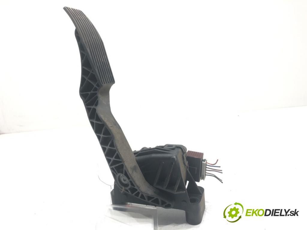 OPEL ZAFIRA A nadwozie wielkoprzestrzenne (MPV) 2004 74 kW 1.6 16V (F75) 1598 Potenciometer plynu 9202341 (Potenciometer plynového pedálu)