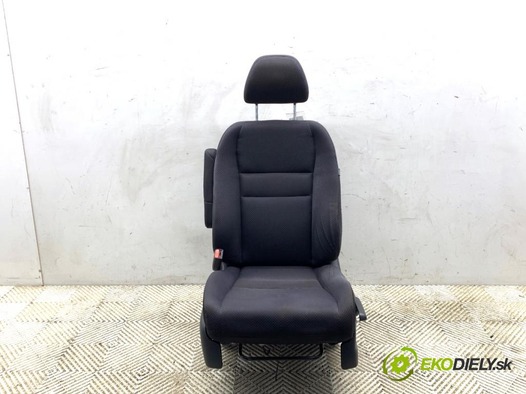 HONDA CR-V III SUV 2008 103 kW 2.2 i-CTDi 4WD (RE6) 2204 sedadlo levý přední část 