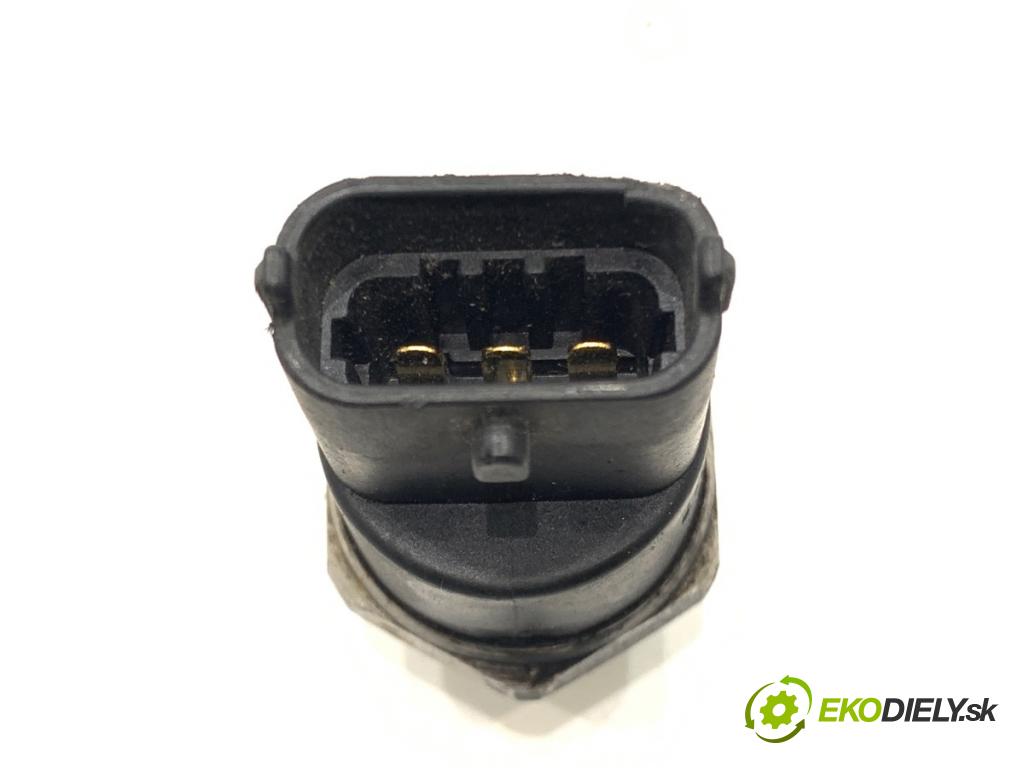 HONDA CR-V III SUV 2008 103 kW 2.2 i-CTDi 4WD (RE6) 2204 Snímač tlaku paliva 0281002534 (Snímač)