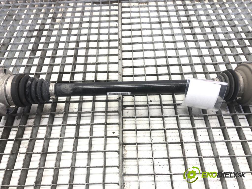 AUDI A7 C8 liftback 2023 195 kW 45 TFSI Mild Hybrid quattro 1984 poloos levý zadní část 4N0501203