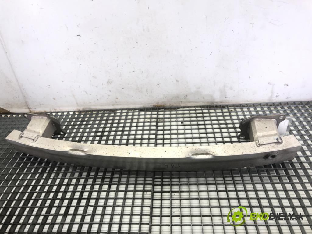 AUDI A7 C8 liftback 2023 195 kW 45 TFSI Mild Hybrid quattro 1984 výztuha nárazníka zadní část  (Zadní výztuha)