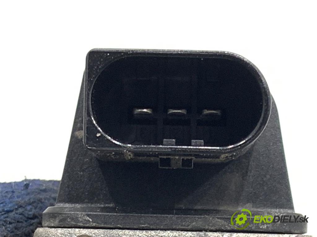 AUDI A7 C8 liftback 2023 195 kW 45 TFSI Mild Hybrid quattro 1984 DALŠÍ: pumpa vody 4N0965567 (Vodní pumpa)