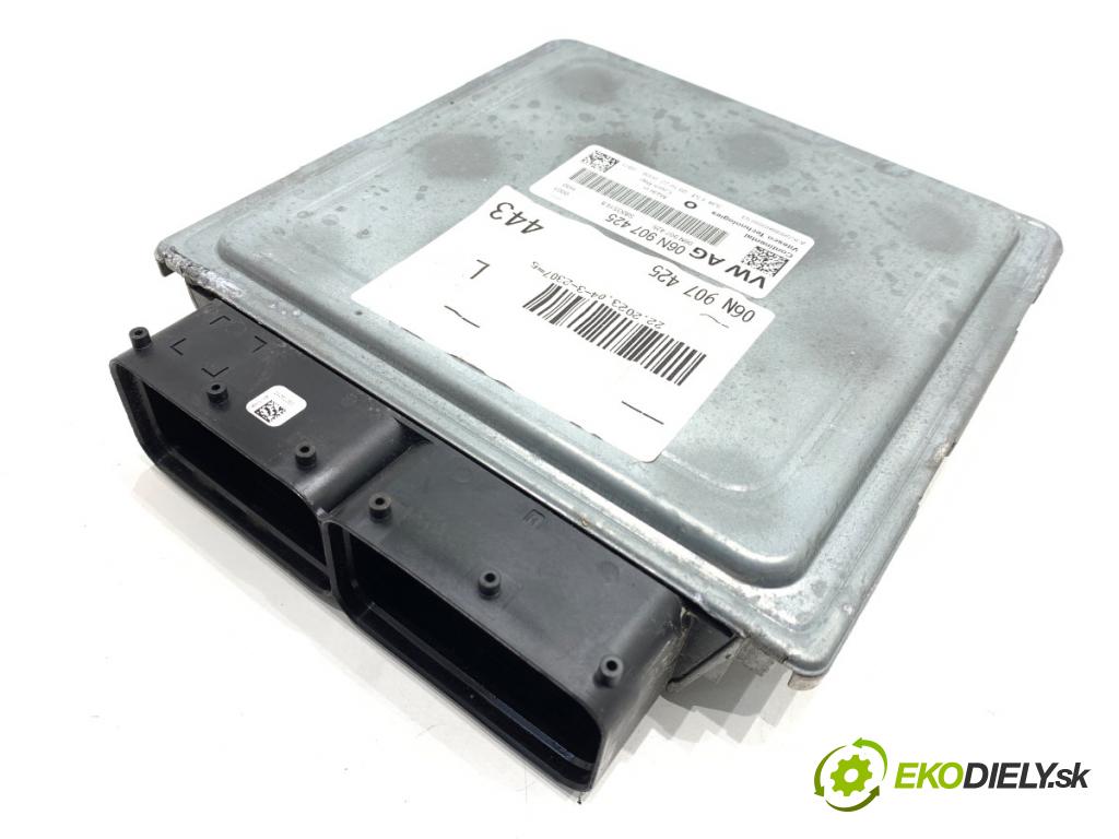 AUDI A7 C8 liftback 2023 195 kW 45 TFSI Mild Hybrid quattro 1984 riadiaca jednotka Motor 06N907425 (Riadiaca jednotka)