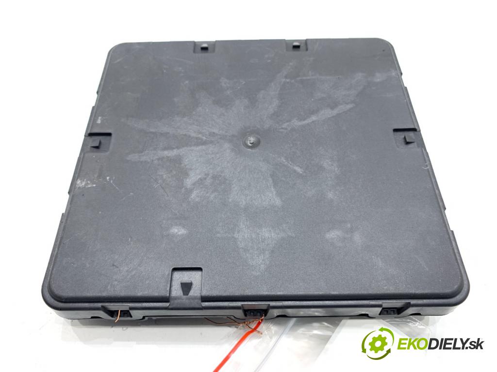 AUDI A7 C8 liftback 2023 195 kW 45 TFSI Mild Hybrid quattro 1984 Modul komfortu 4N0907064GH (Modul komfortu)