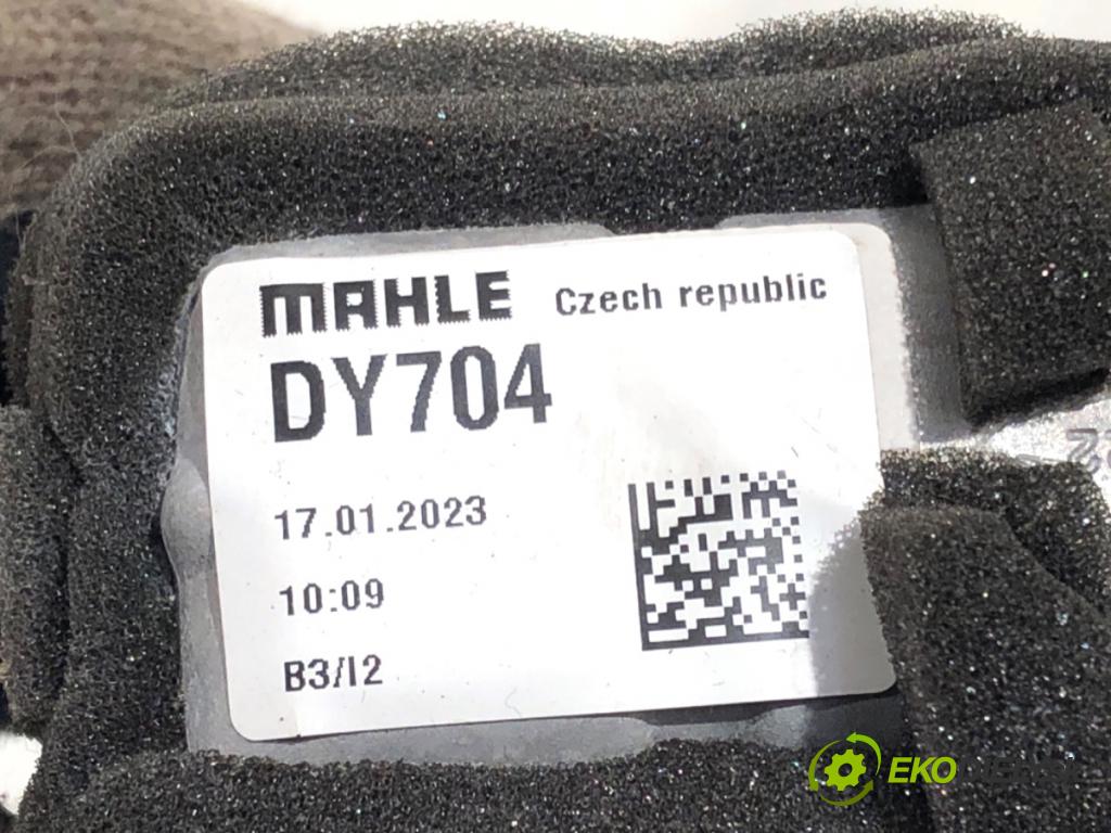 AUDI A7 C8 liftback 2023 195 kW 45 TFSI Mild Hybrid quattro 1984 topné těleso radiátor topení DY704 (Radiátor topení)