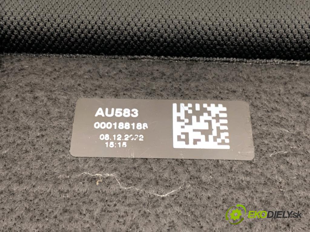 AUDI A7 C8 liftback 2023 195 kW 45 TFSI Mild Hybrid quattro 1984 pláto zadní část 4K8867771