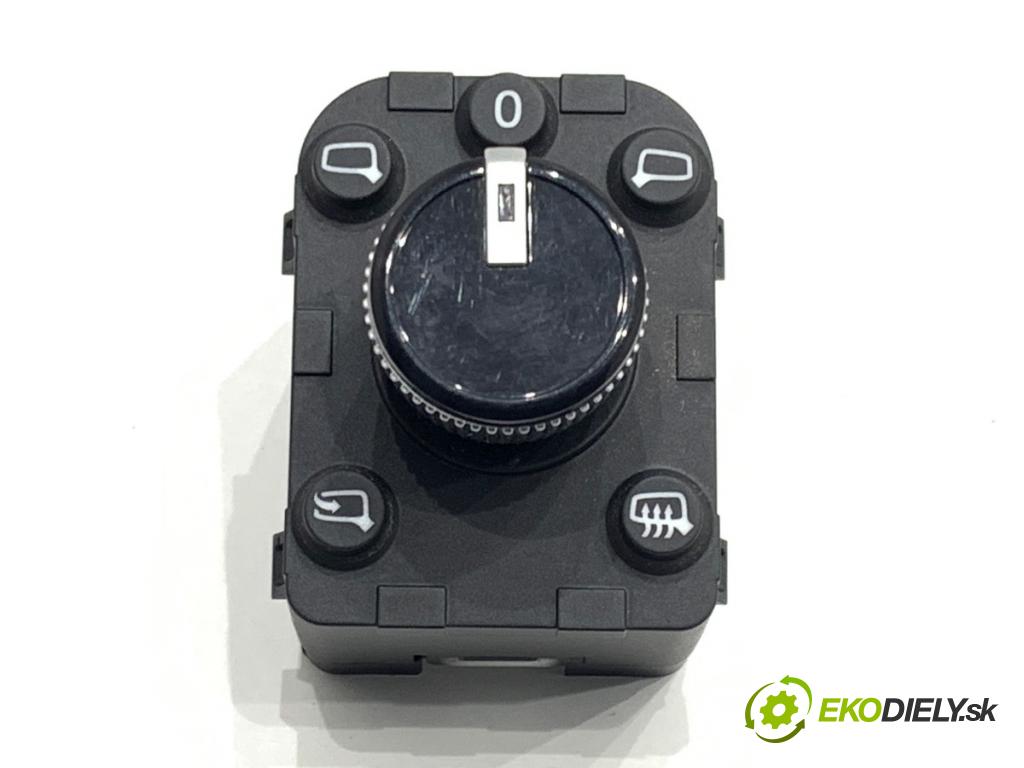 AUDI A7 C8 liftback 2023 195 kW 45 TFSI Mild Hybrid quattro 1984 Prepínač nastavenia spätných zrkadiel 4N0959565 (Prepínacie páčky pod volantom)