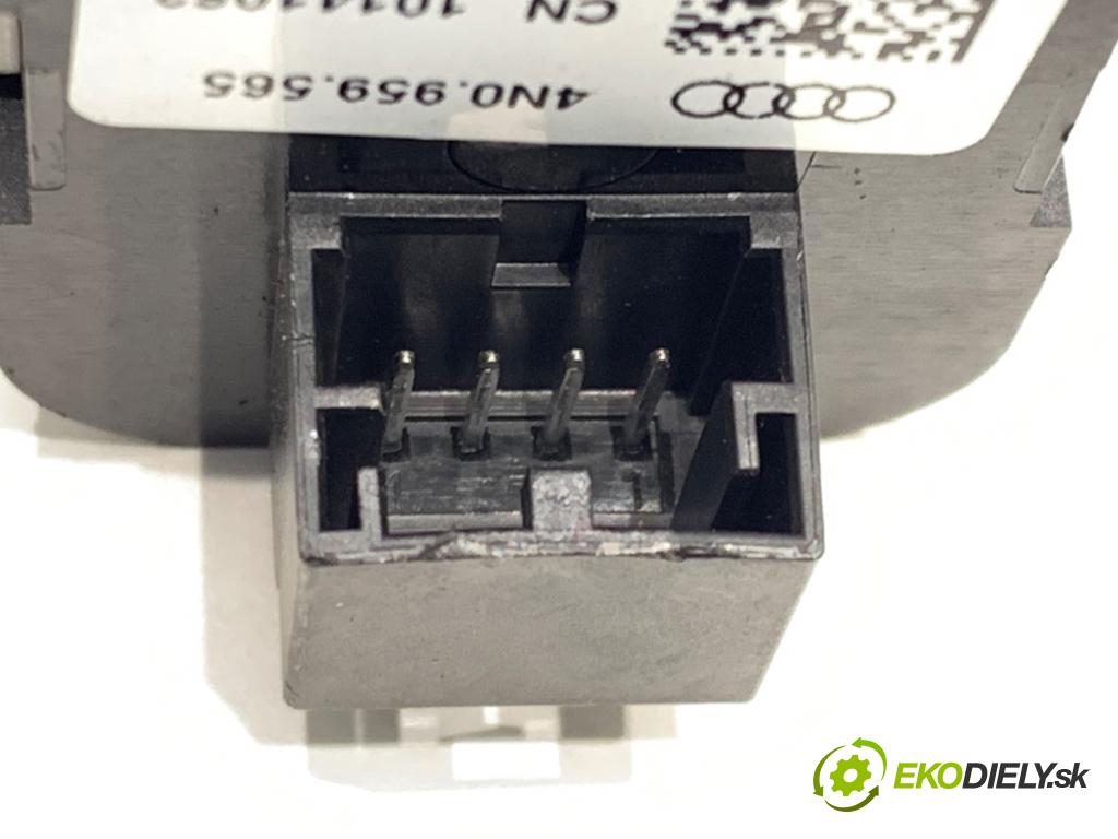 AUDI A7 C8 liftback 2023 195 kW 45 TFSI Mild Hybrid quattro 1984 Prepínač nastavenia spätných zrkadiel 4N0959565 (Prepínacie páčky pod volantom)