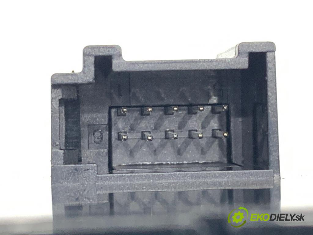 AUDI A7 C8 liftback 2023 195 kW 45 TFSI Mild Hybrid quattro 1984 Prepínač okien 4K0959851C (Prepínacie páčky pod volantom)