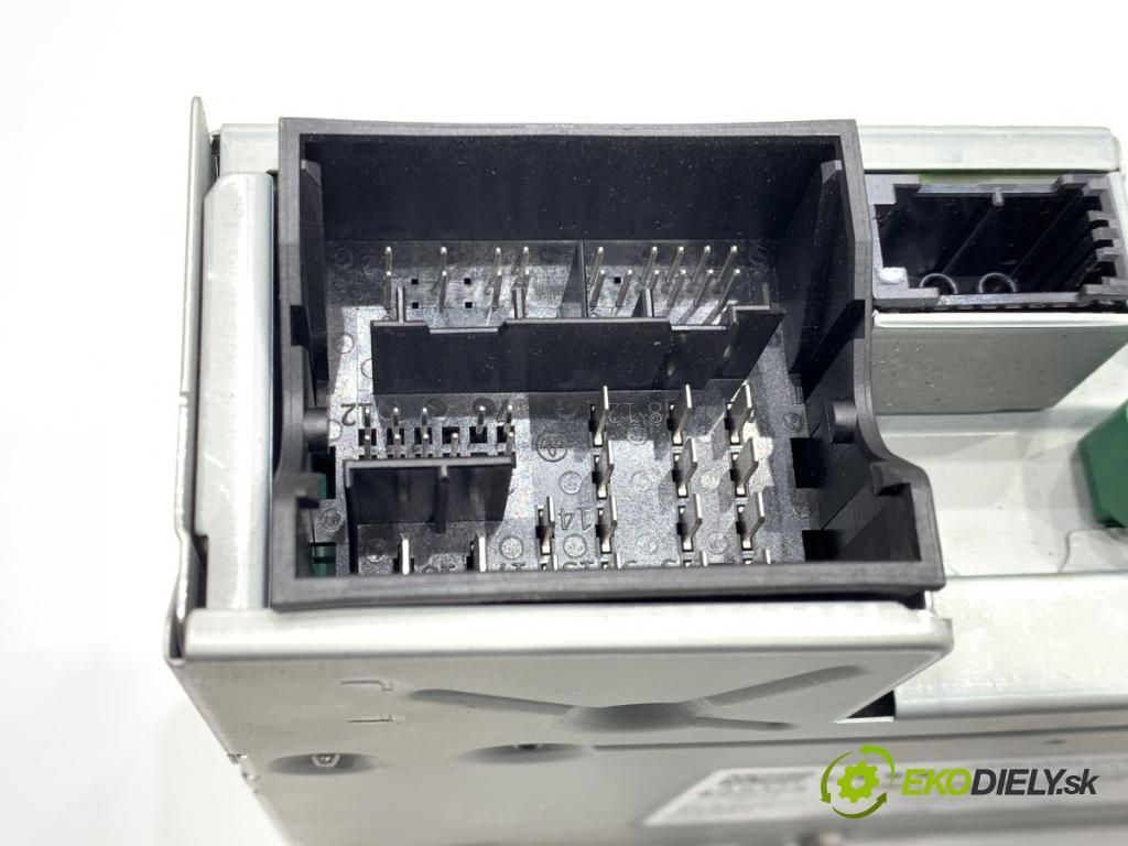 AUDI A7 C8 liftback 2023 195 kW 45 TFSI Mild Hybrid quattro 1984 RADIO 4M2035070C (Audio zařízení)