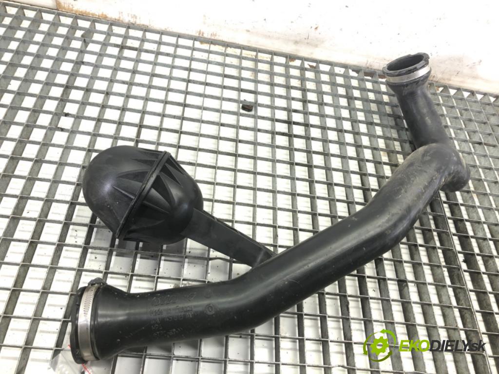 AUDI A7 C8 liftback 2023 195 kW 45 TFSI Mild Hybrid quattro 1984 Rúra vzduchu 4K0145673AM