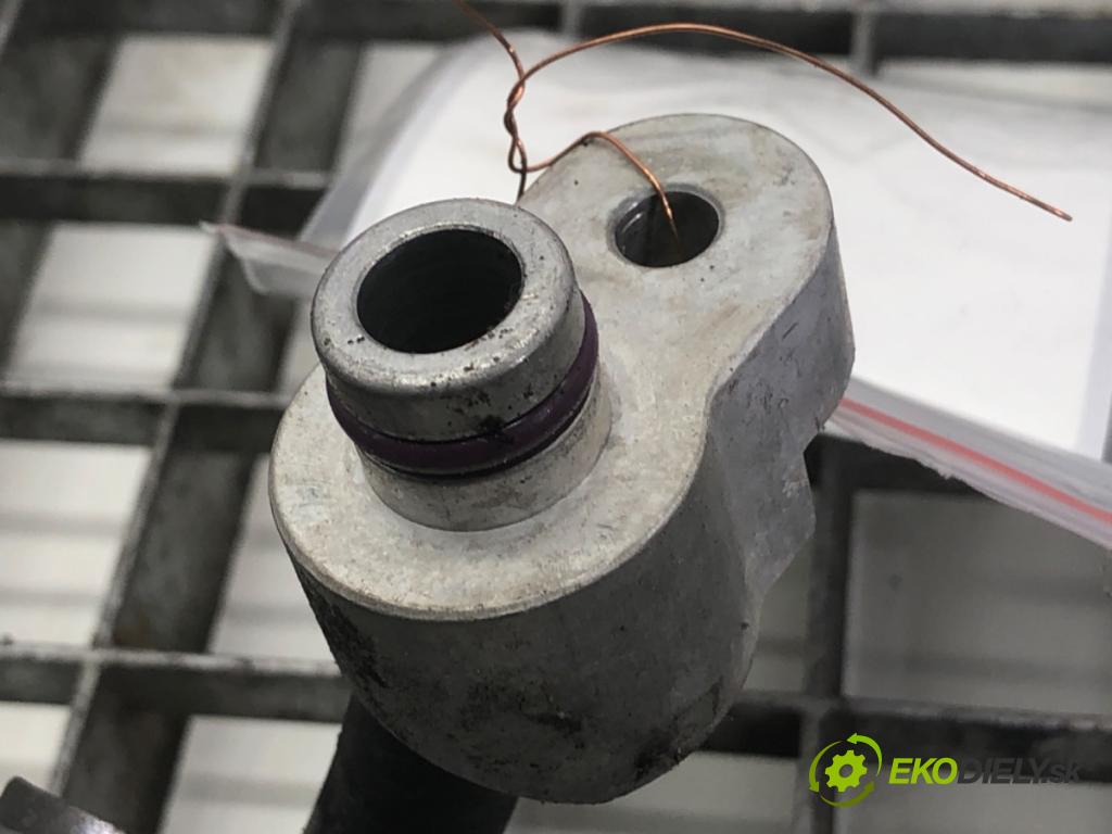 AUDI A7 C8 liftback 2023 195 kW 45 TFSI Mild Hybrid quattro 1984 rúrka klimatizácie 4K0816704AA (Rúrka klimatizácie)