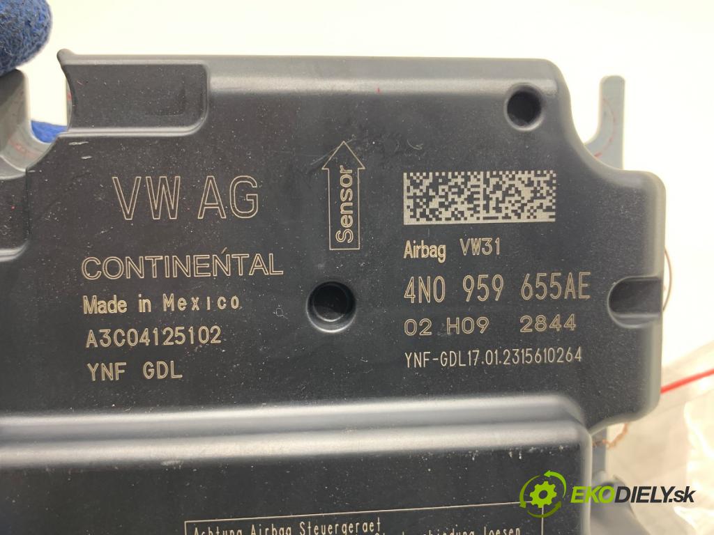 AUDI A7 C8 liftback 2023 195 kW 45 TFSI Mild Hybrid quattro 1984 senzor airbag 4N0959655AE (Snímač)