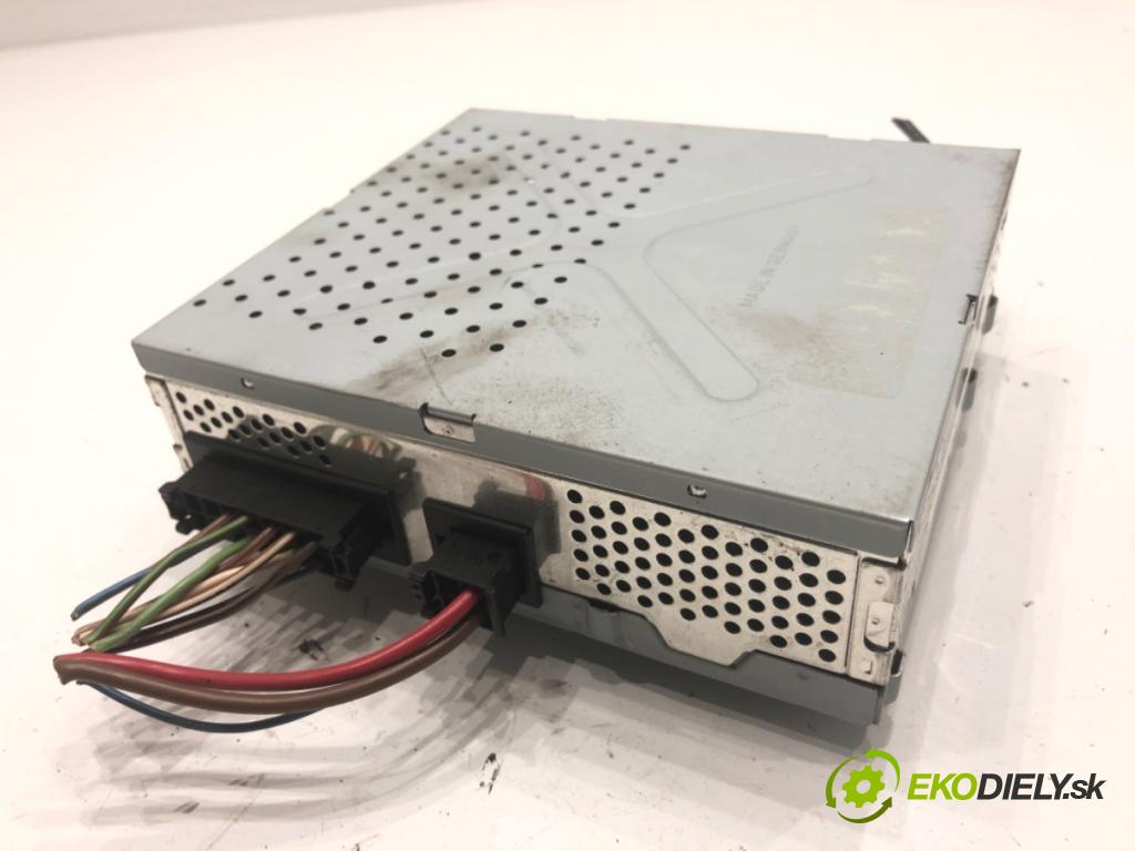 MERCEDES-BENZ S211 Kombi 2004 150 kW E 320 T CDI (211.226) 3222 Zosilňovač A2118274242 (Zosilňovač)